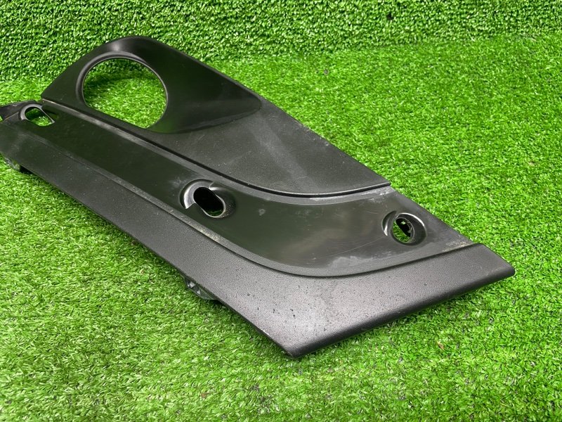 Накладка противотуманной фары, 500 рублей, Москва