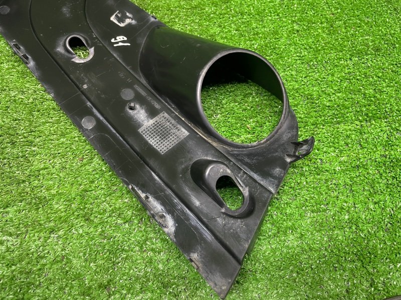 Накладка противотуманной фары, 500 рублей, Москва