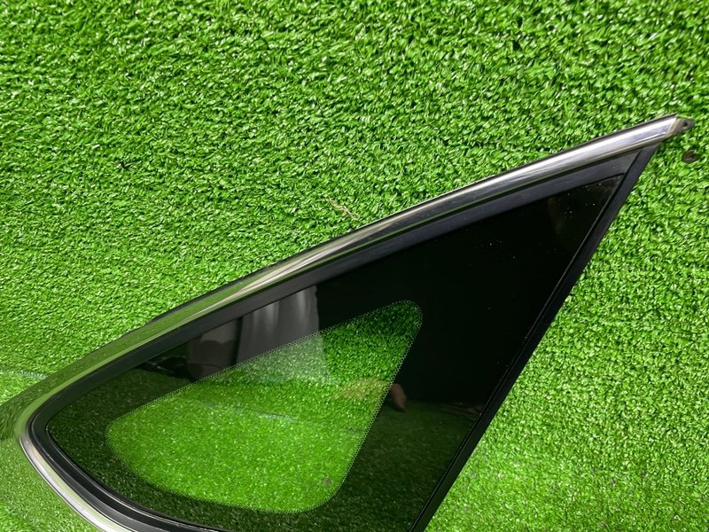 Стекло глухое зад. правое, 2500 рублей, Москва