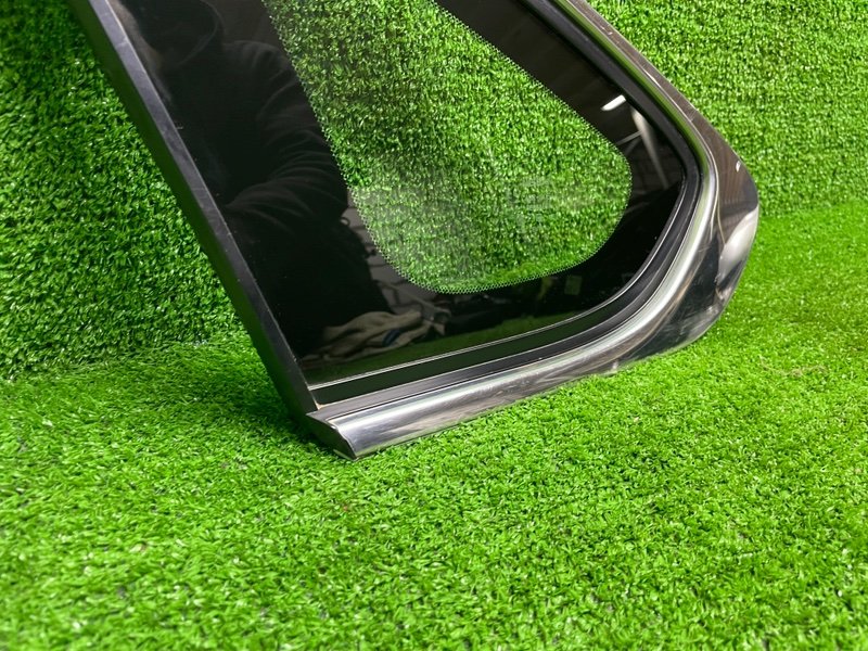 Стекло глухое зад. левое, 2500 рублей, Москва