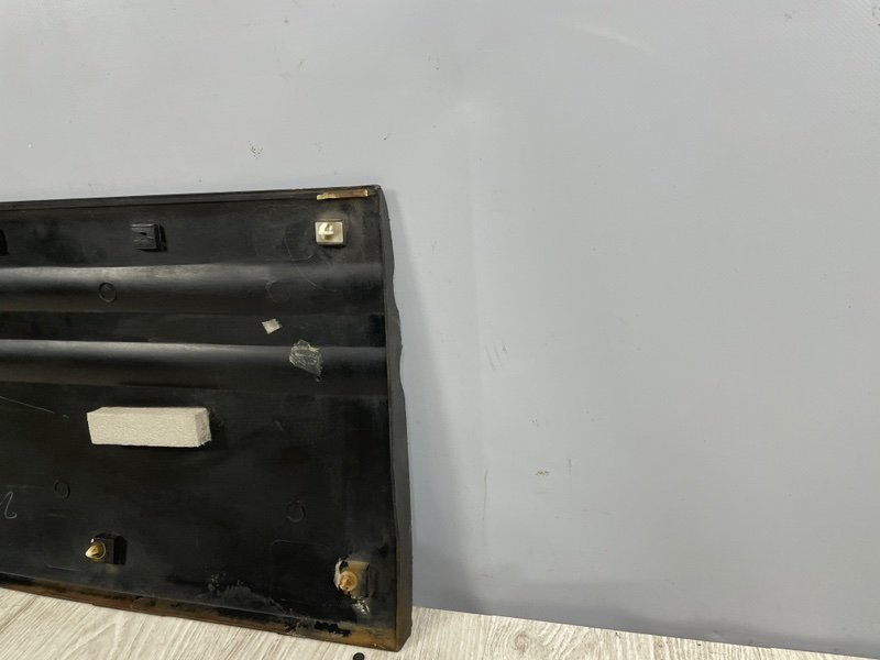 Накладка двери, 2000 рублей, Москва