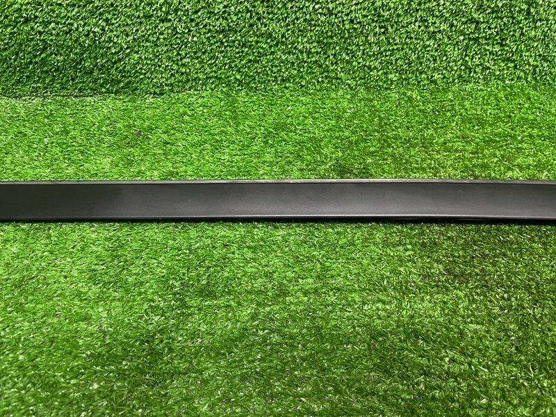 Молдинг лобового стекла, 2000 рублей, Москва