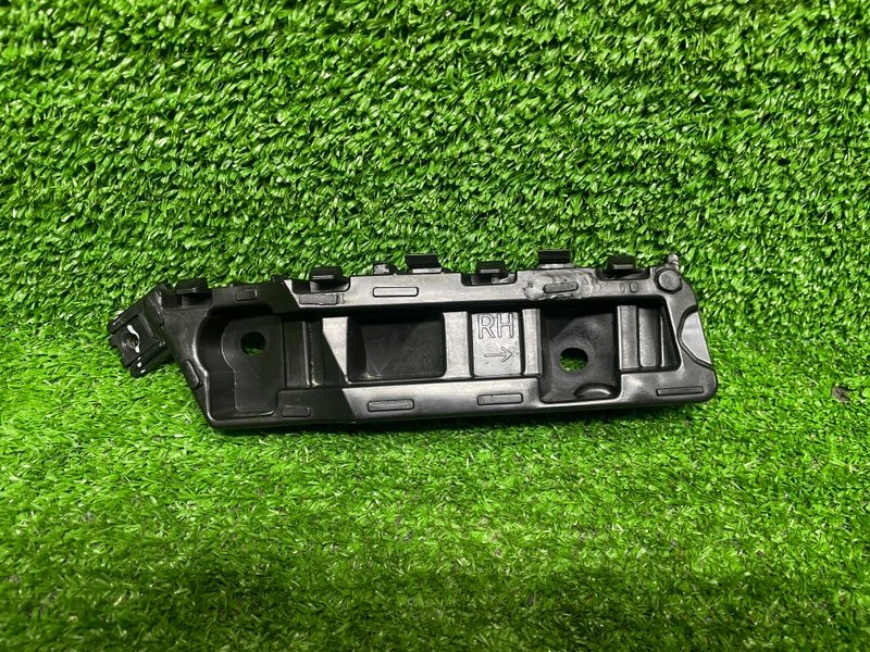 Кронштейн переднего бампера, 1000 рублей, Москва