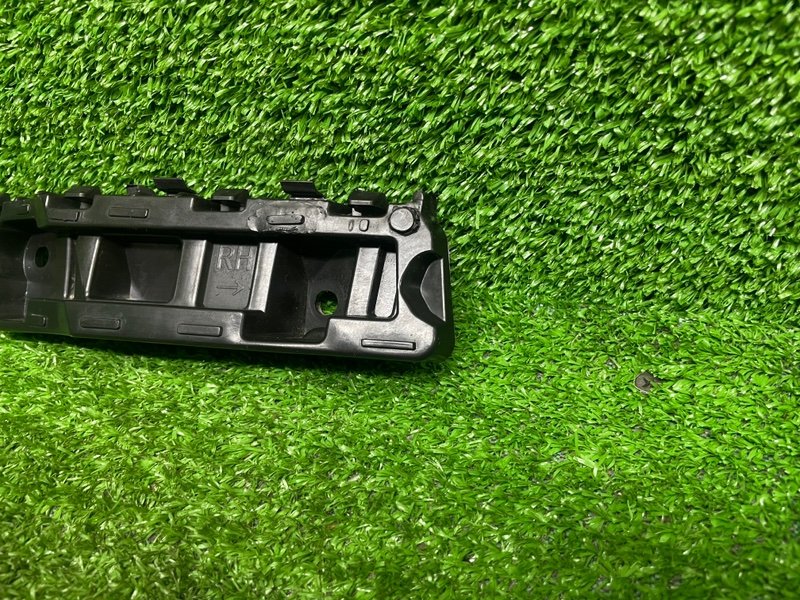 Кронштейн переднего бампера, 1000 рублей, Москва