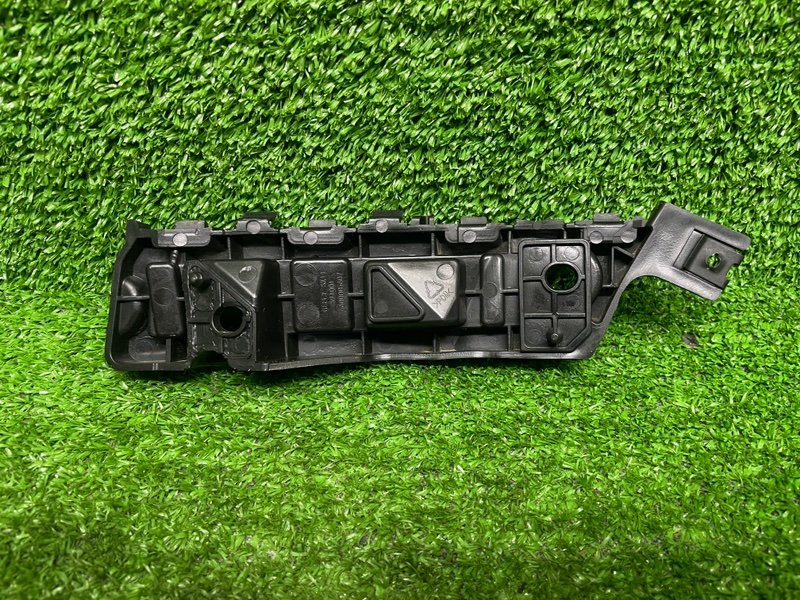 Кронштейн переднего бампера, 1000 рублей, Москва