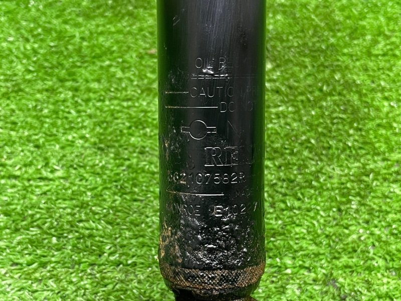 Амортизатор задний, 1000 рублей, Москва