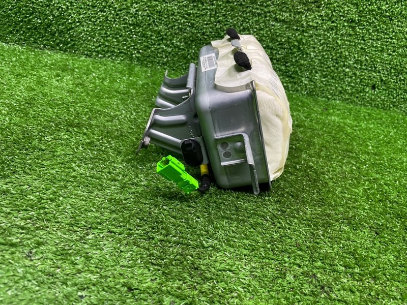 Подушка безопасности в торпедо, 12000 рублей, Москва