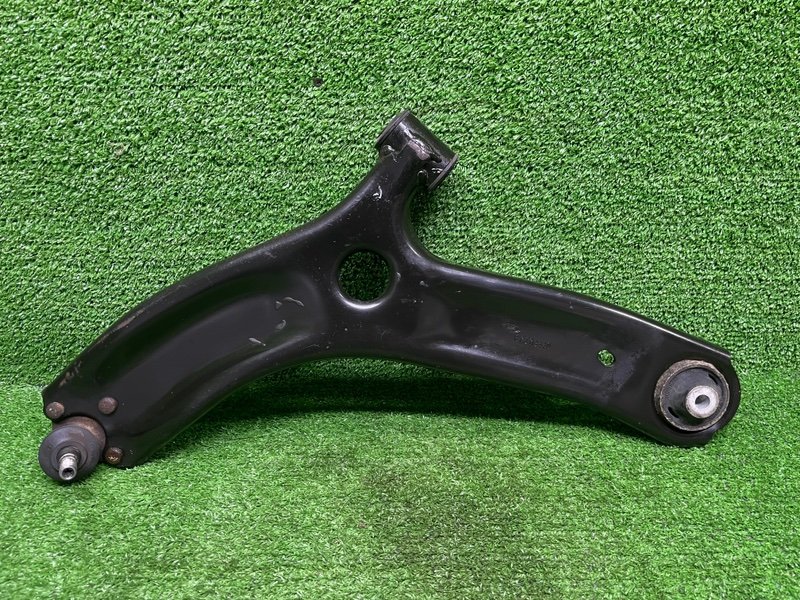 Рычаг передний левый, 3000 рублей, Москва