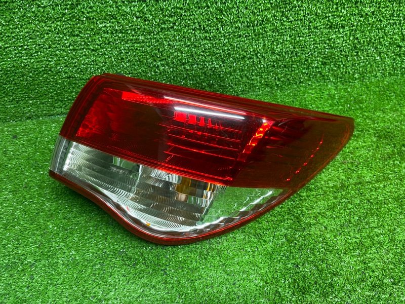 Фонарь задний правый, 2000 рублей, Москва