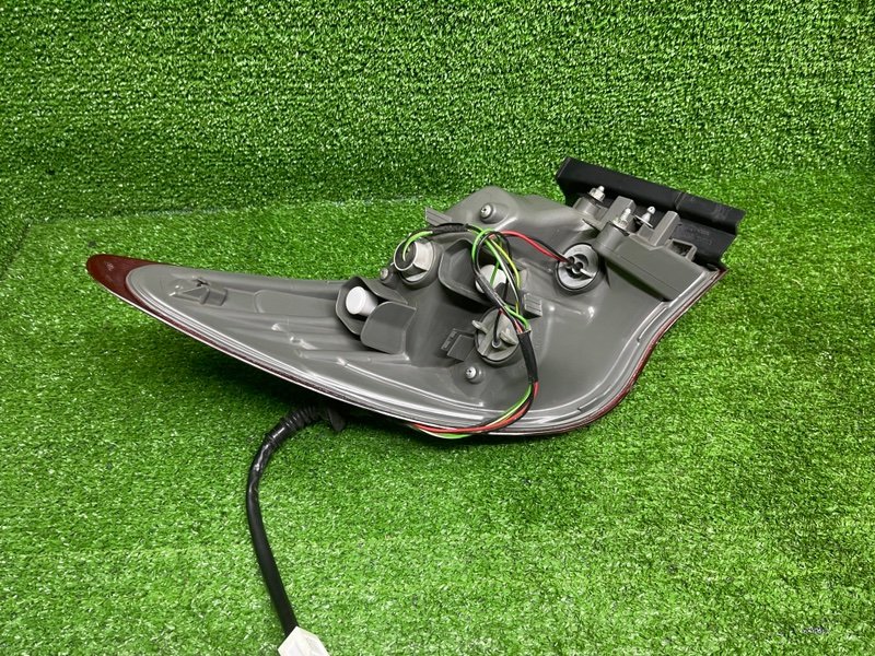 Фонарь задний правый, 2000 рублей, Москва