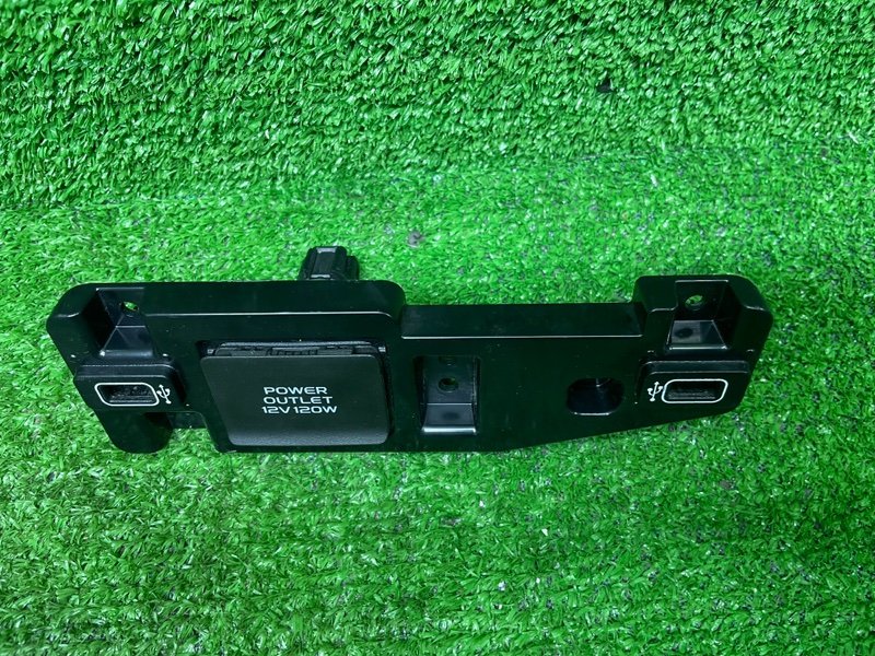 Накладка консоли, 1500 рублей, Москва