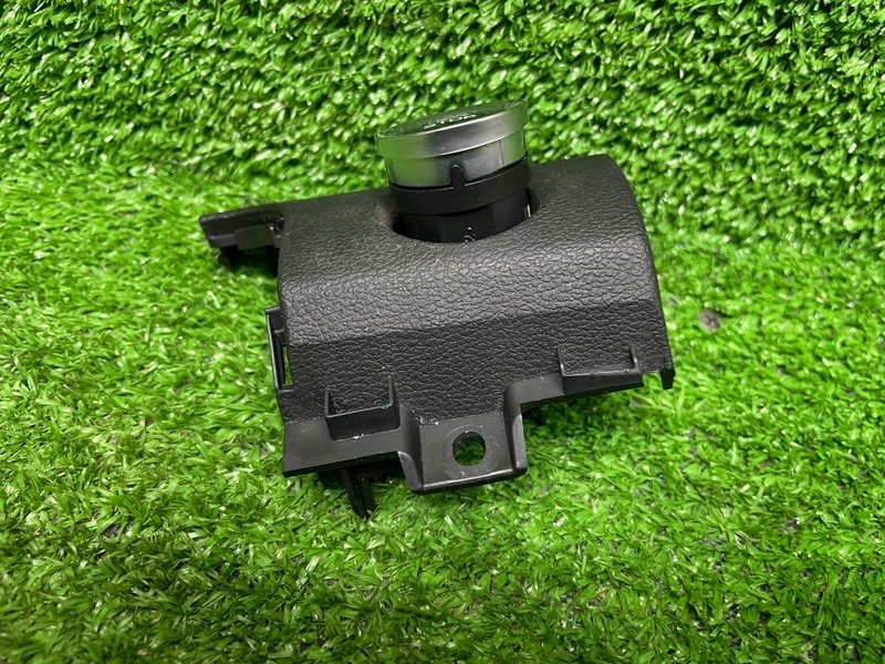 Кнопка старт-стоп, 2000 рублей, Москва