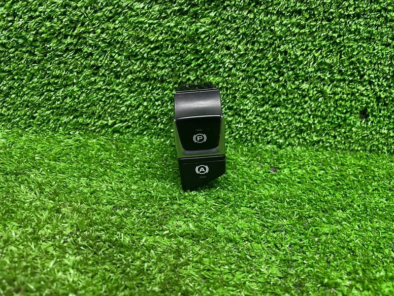 Кнопка стояночного тормоза, 1000 рублей, Москва