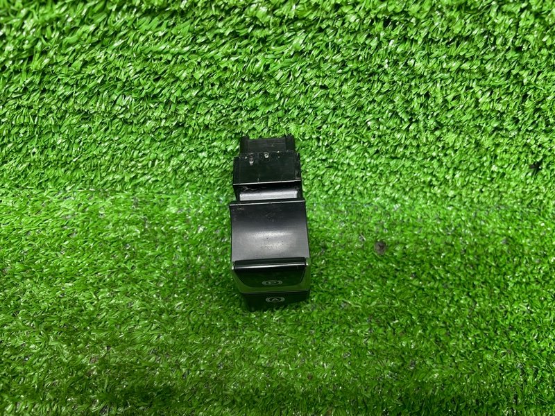 Кнопка стояночного тормоза, 1000 рублей, Москва