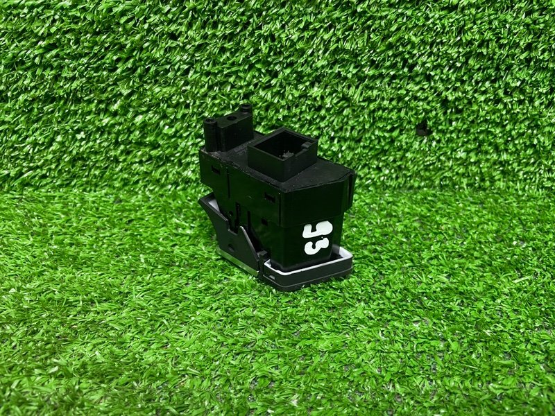 Кнопка стояночного тормоза, 1000 рублей, Москва