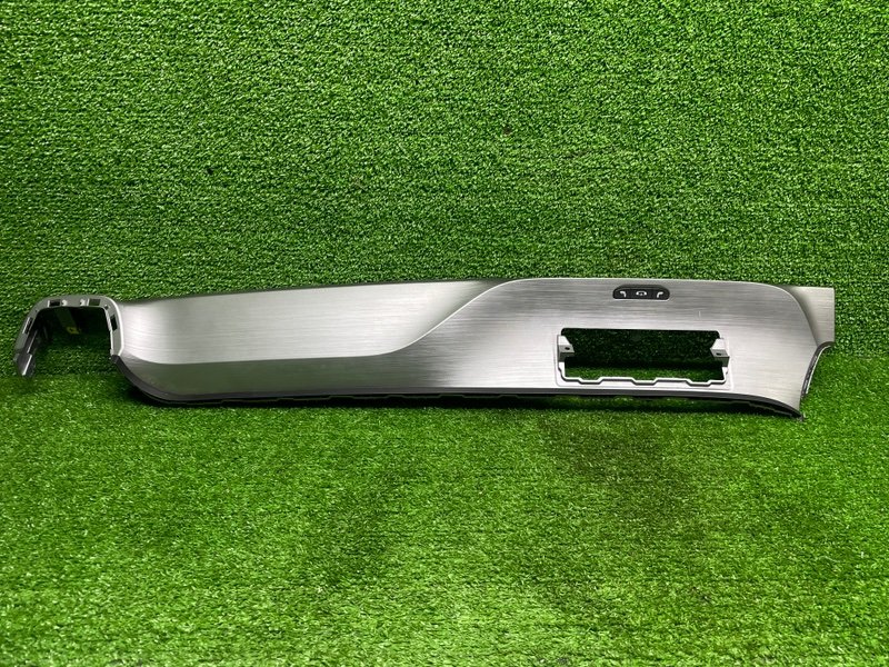 Накладка декоративная, 5000 рублей, Москва