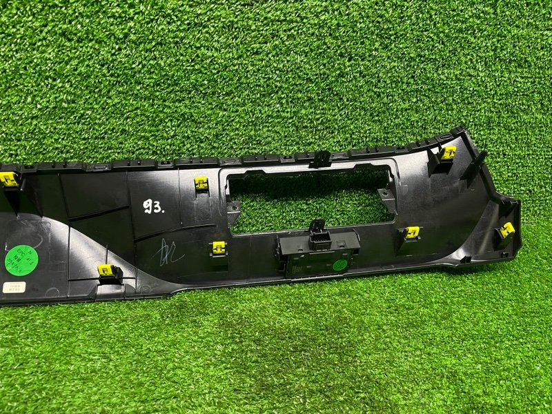 Накладка декоративная, 5000 рублей, Москва