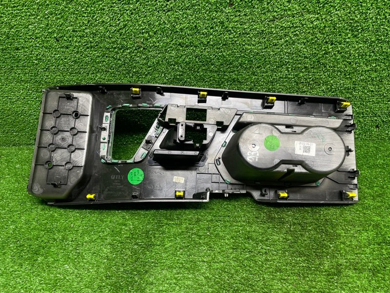 Накладка консоли, 3500 рублей, Москва