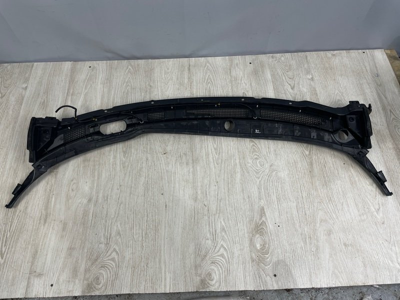 Планка под лобовое стекло, 1500 рублей, Москва