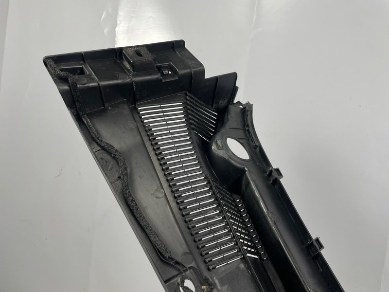 Планка под лобовое стекло, 2500 рублей, Москва