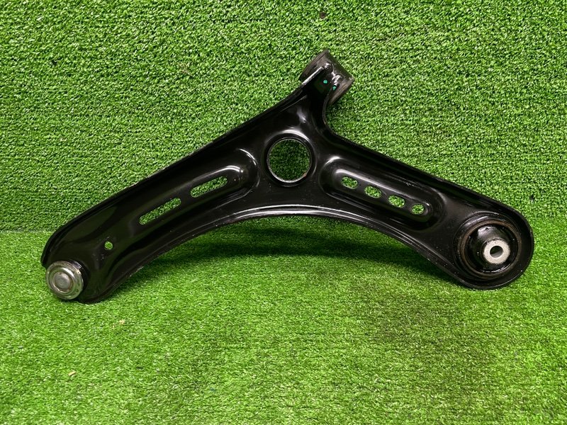 Рычаг передний правый, 3500 рублей, Москва