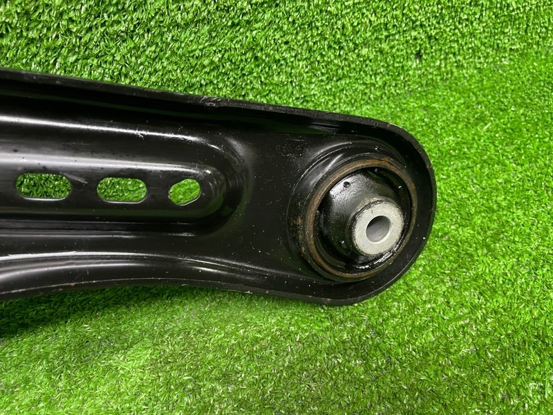 Рычаг передний правый, 3500 рублей, Москва