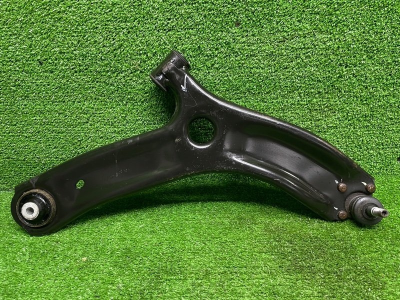 Рычаг передний правый, 3100 рублей, Москва