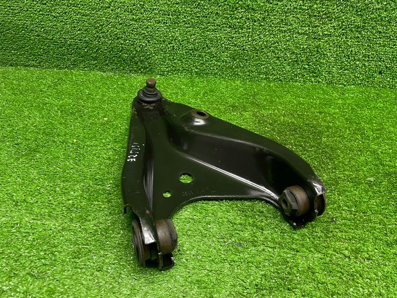 Рычаг передний правый, 1500 рублей, Москва