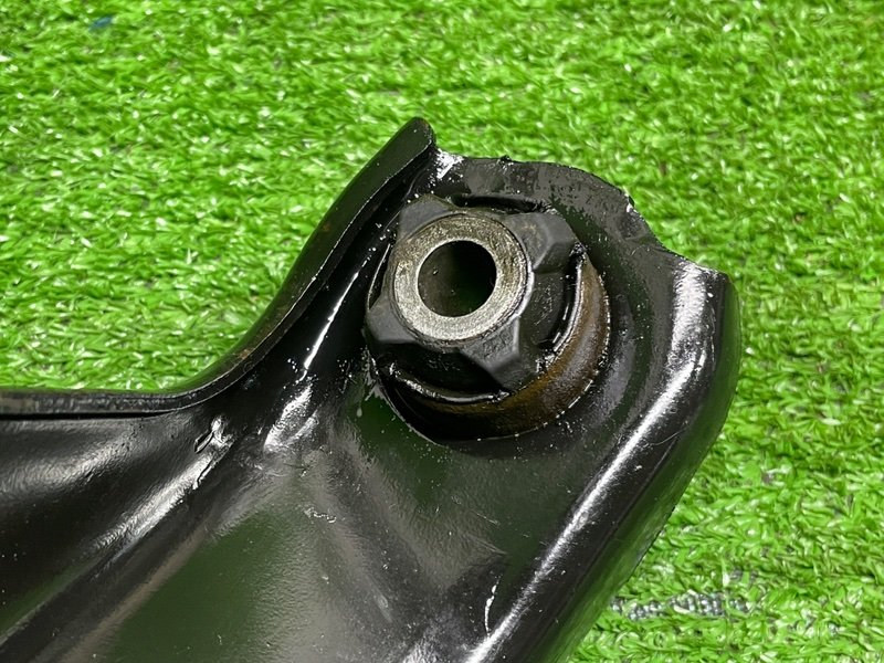 Рычаг передний левый, 1500 рублей, Москва