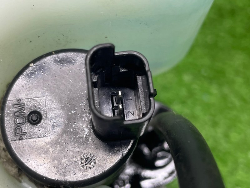 Бачок омывателя лобового стекла, 1000 рублей, Москва