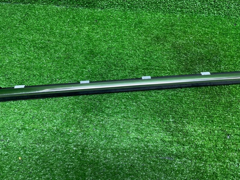 Молдинг стекла, 1500 рублей, Москва