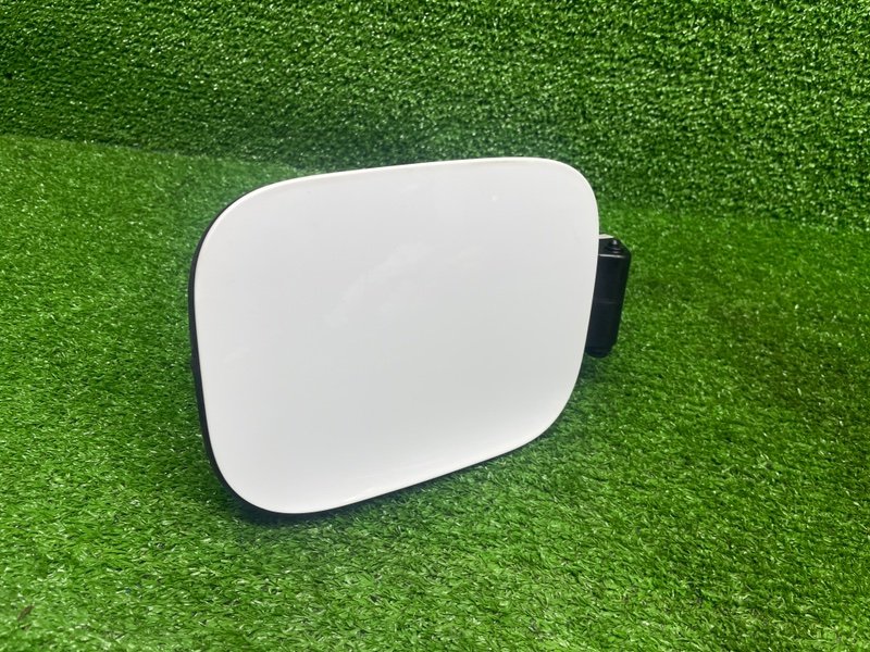 Лючок топливного бака, 3500 рублей, Москва