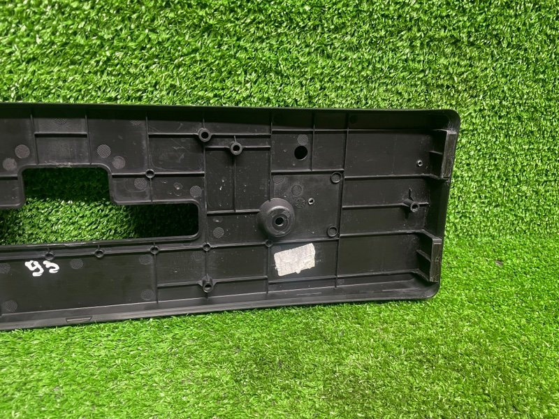 Накладка двери багажника, 2000 рублей, Москва