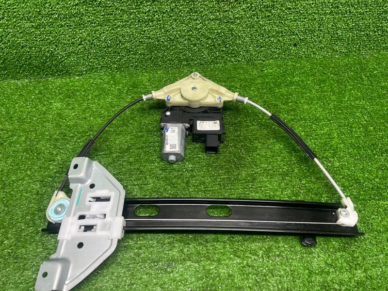 Стеклоподъемник задний, 2500 рублей, Москва