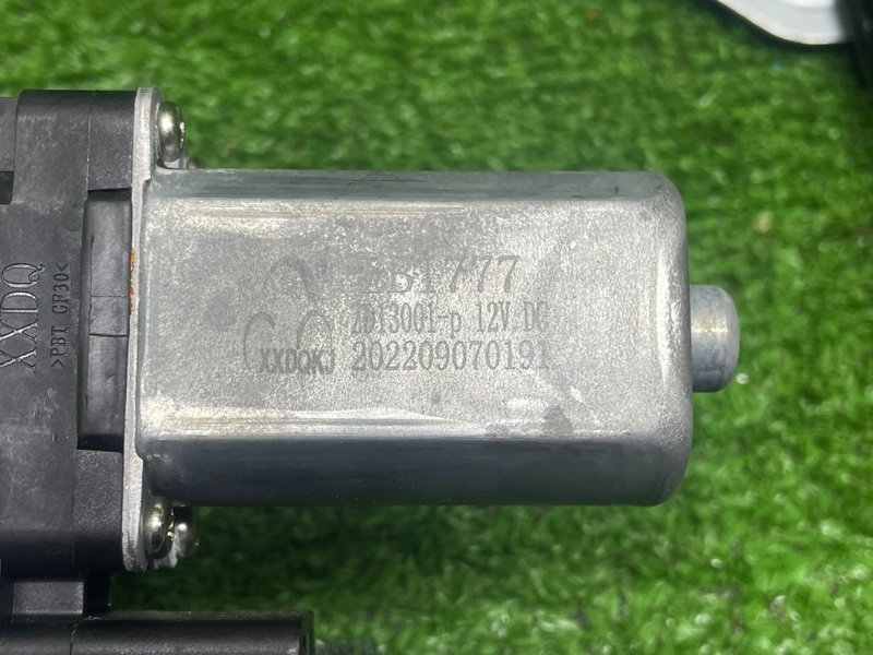 Стеклоподъемник задний, 2500 рублей, Москва