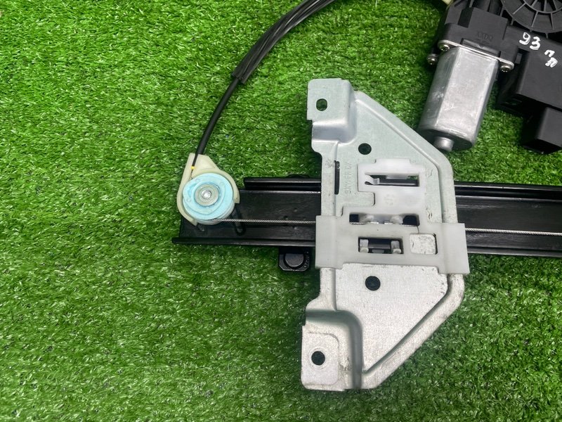 Стеклоподъемник передний, 2500 рублей, Москва