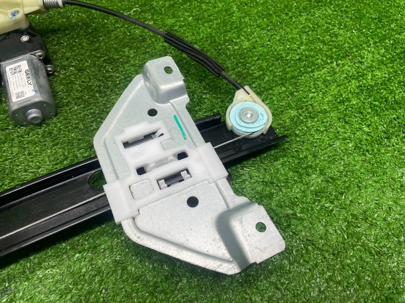 Стеклоподъемник задний, 2500 рублей, Москва