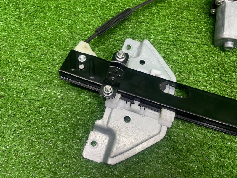 Стеклоподъемник задний, 2500 рублей, Москва