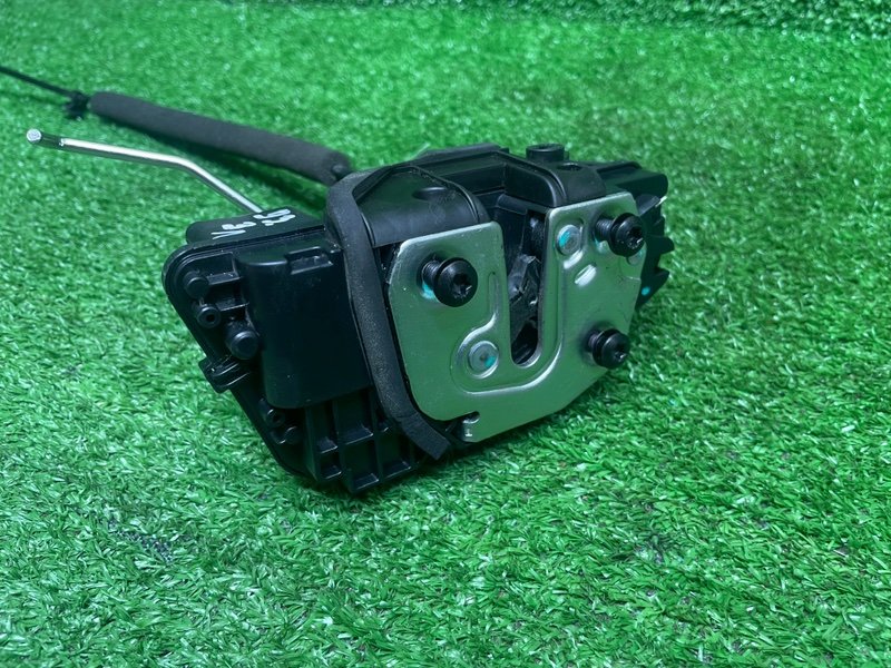 Замок двери задней левой, 2000 рублей, Москва