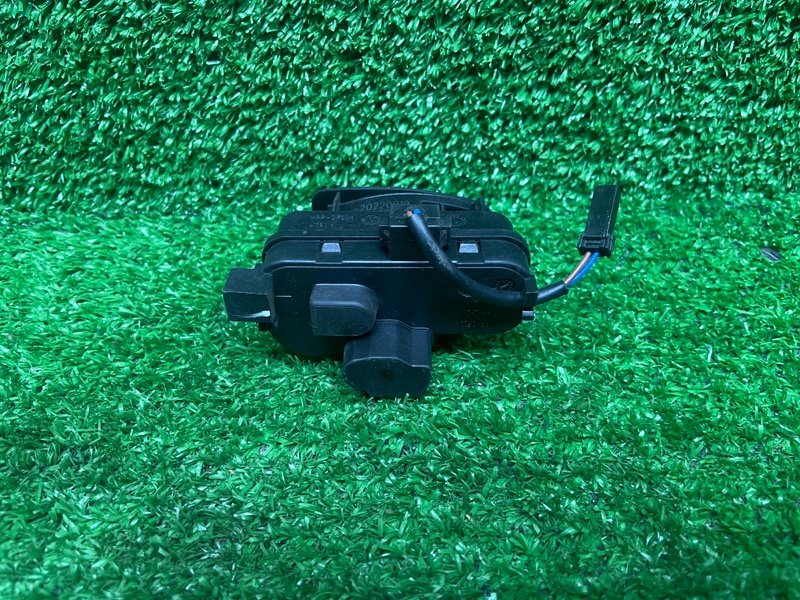 Замок лючка бензобака, 2500 рублей, Москва