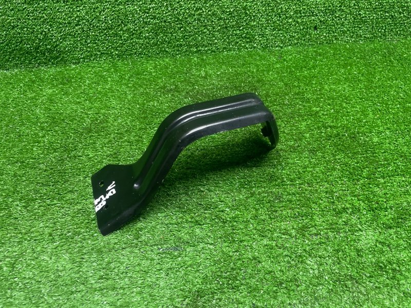 Кронштейн заднего бампера, 500 рублей, Москва