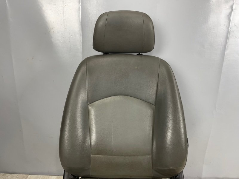 Сиденье переднее левое, 10000 рублей, Москва