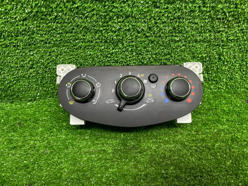 Блок управления отопителем, 2000 рублей, Москва