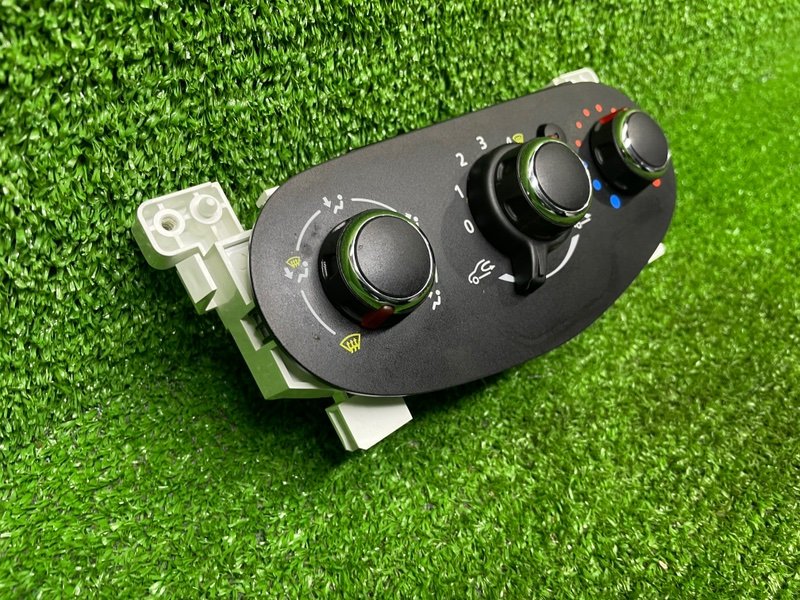 Блок управления отопителем, 2000 рублей, Москва