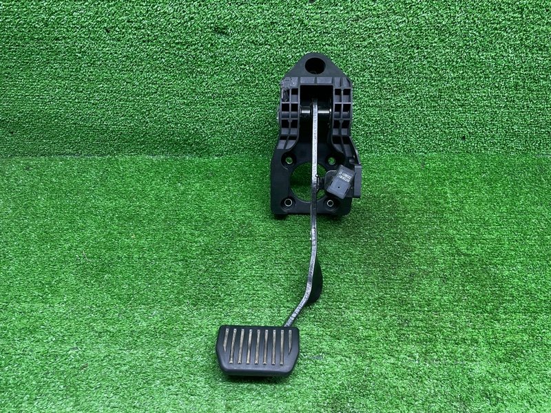 Педаль тормоза, 1500 рублей, Москва