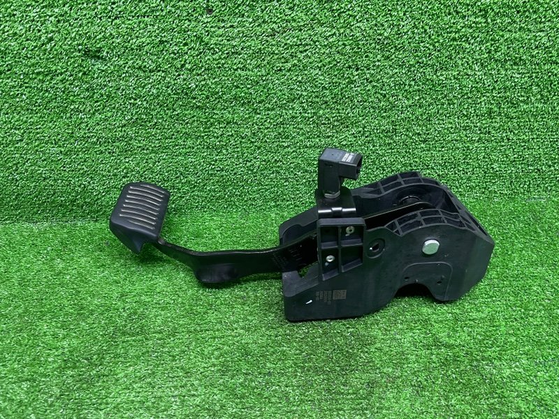 Педаль тормоза, 1500 рублей, Москва