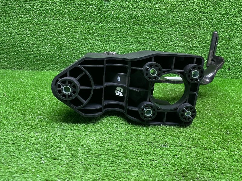 Педаль тормоза, 1500 рублей, Москва