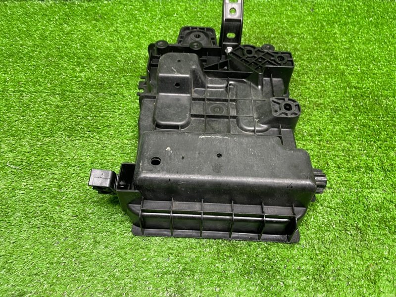 Площадка под АКБ, 1500 рублей, Москва