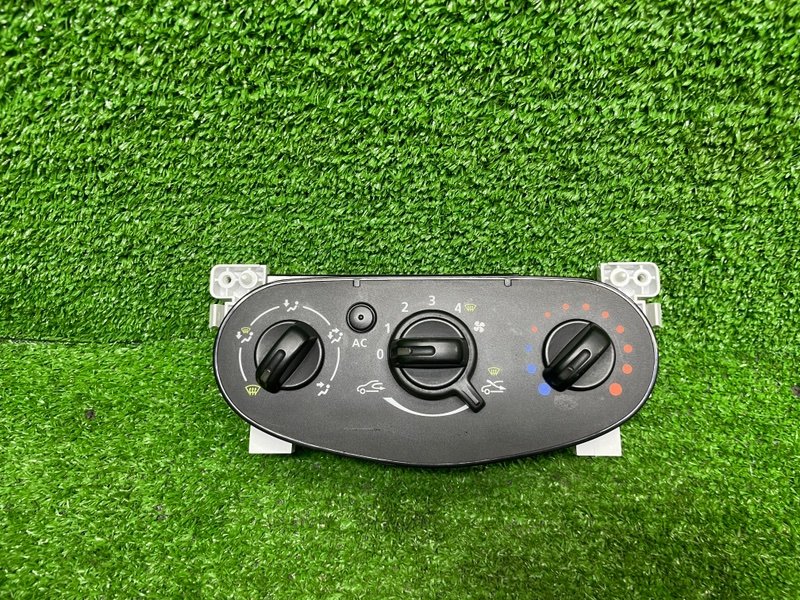 Блок управления отопителем, 2000 рублей, Москва