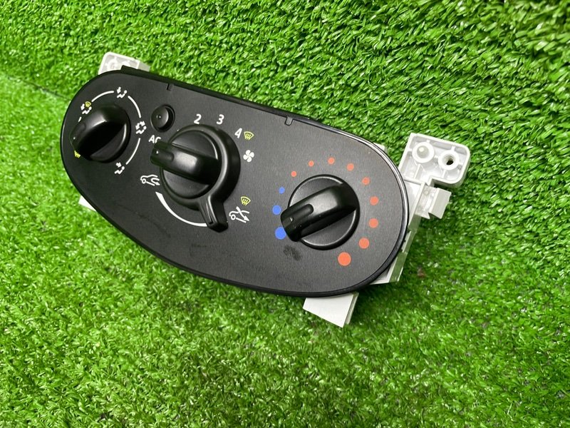 Блок управления отопителем, 2000 рублей, Москва